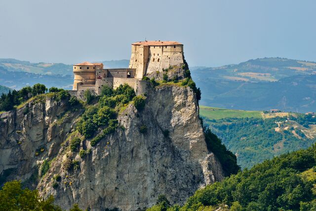 San Leo_Fortezza di San Leo_CC BY-SA_Carlo grifone_Wiki Loves Monuments (Mass Upload OpenLib) (1)